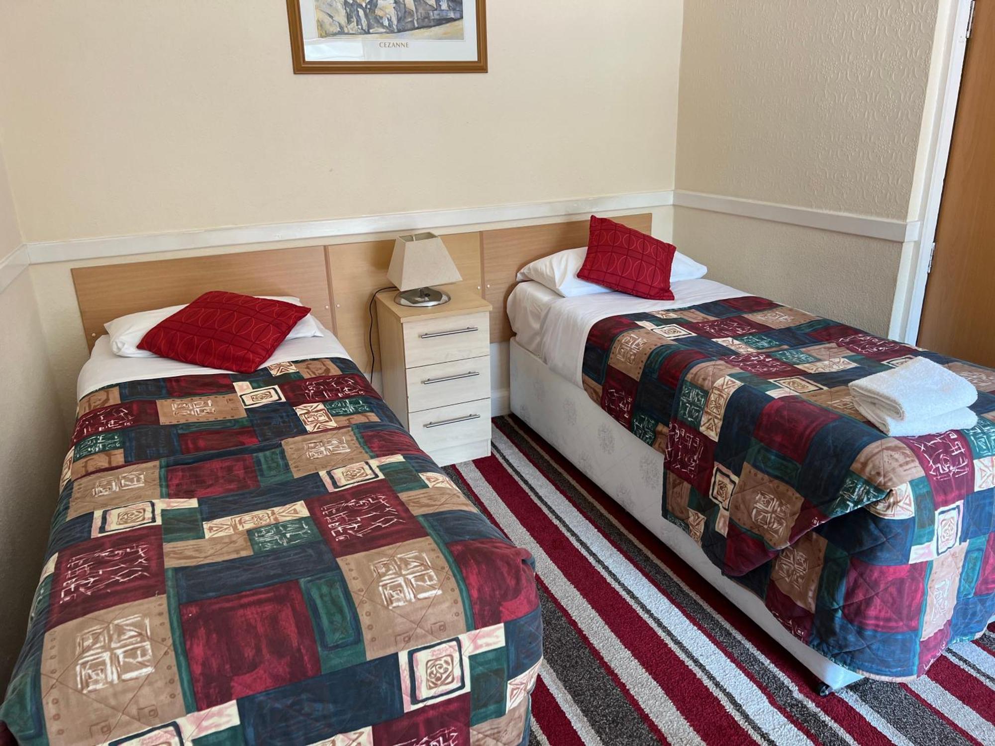 Strathpeffer Hotel Buitenkant foto